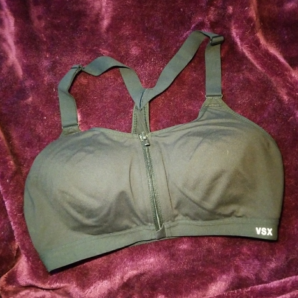 Victoria Secret - Knockout Sport Bra